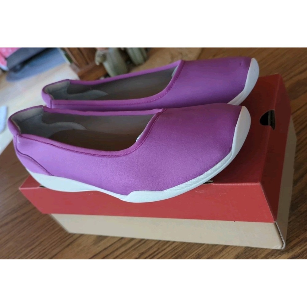 New Stretchies Joyce 11 Wide Slip On casual Shoes‎ Women's Magenta
